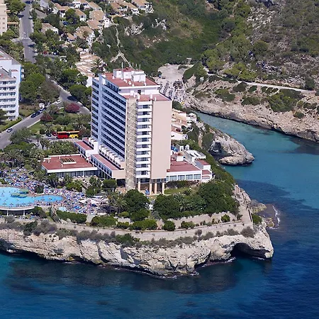 Rezort Aluasun Cala Antena